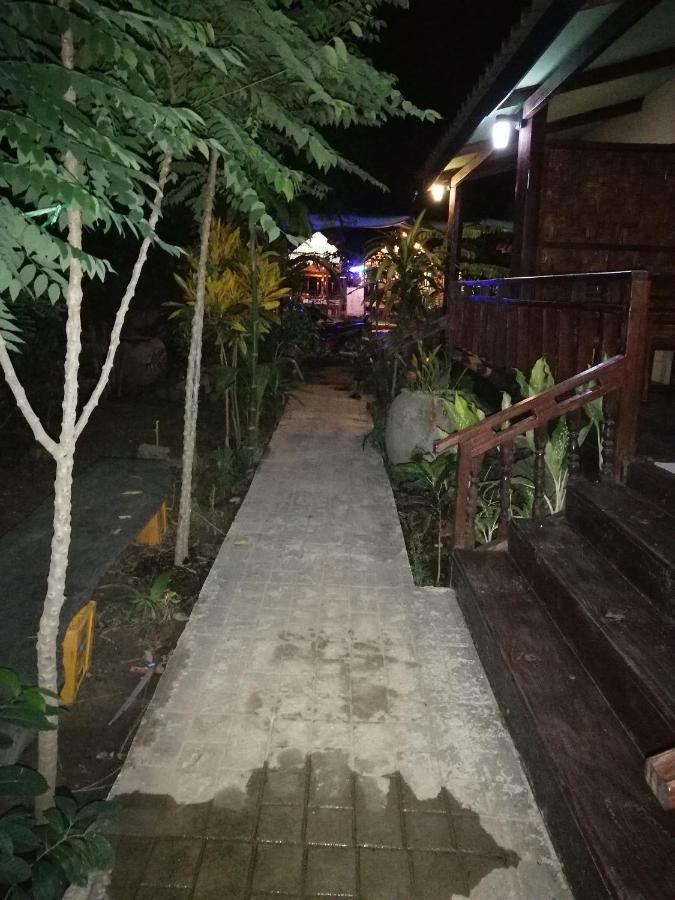 Sayyaphone Guesthouse Thakho Exterior photo